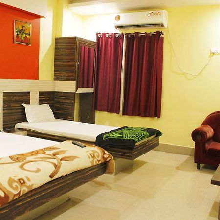 Hotel Meera Palace Deoghar Exterior foto